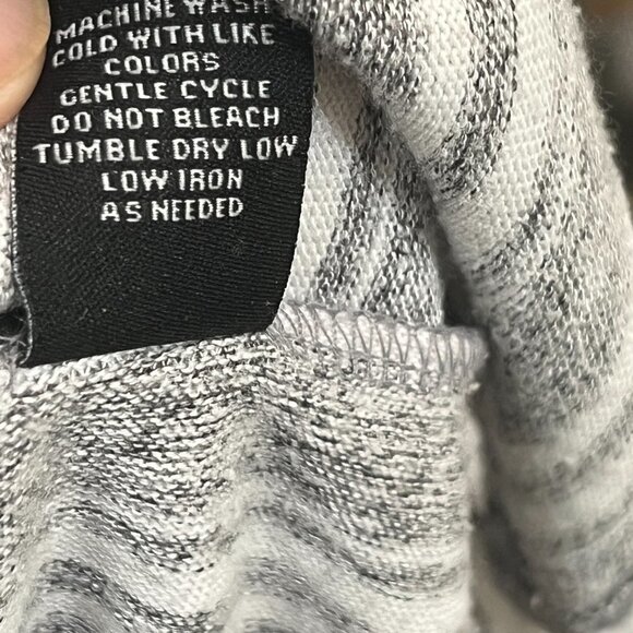 Chacha Vente Pullover Womens Gray Striped Sweater Size‎ M - Picture 5 of 6